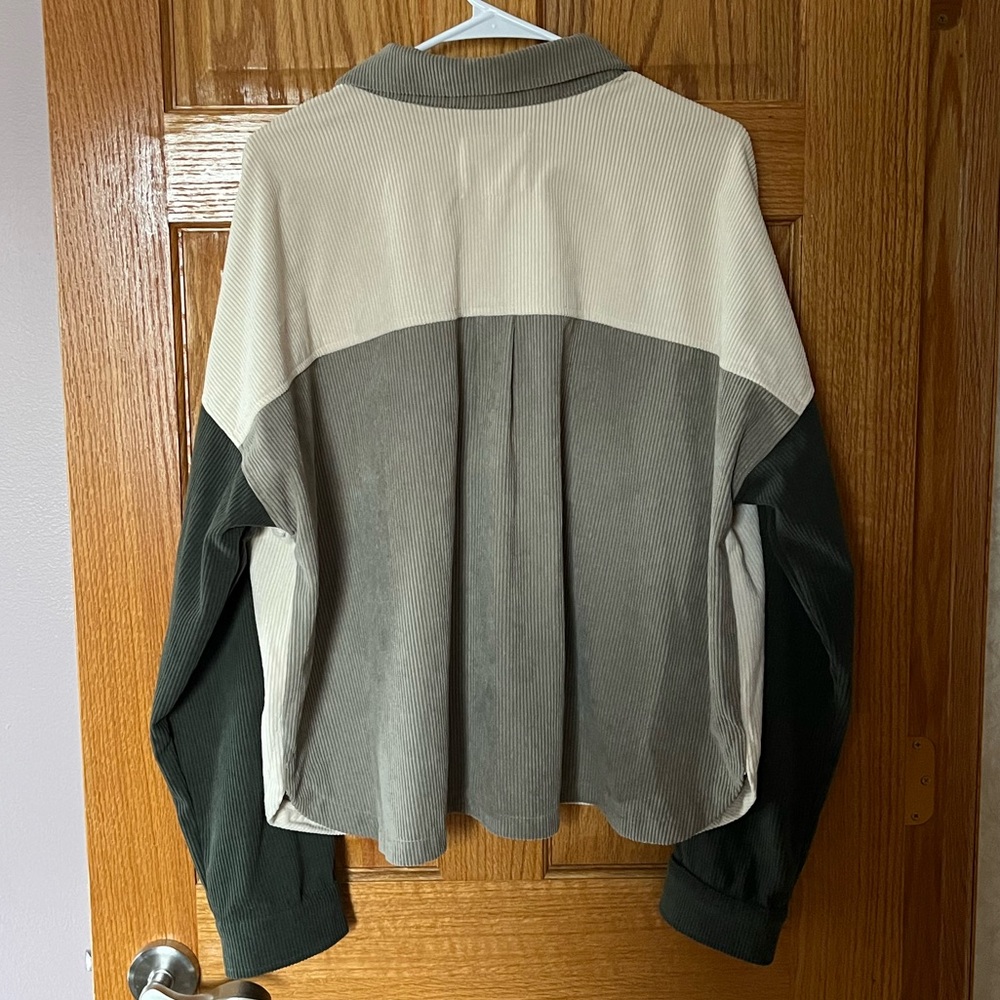 Color Block Button Up - Picture 2 of 2